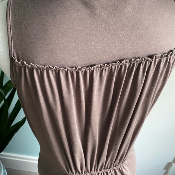 Sexy summer dress by WRAP London - Picture 5 of 6